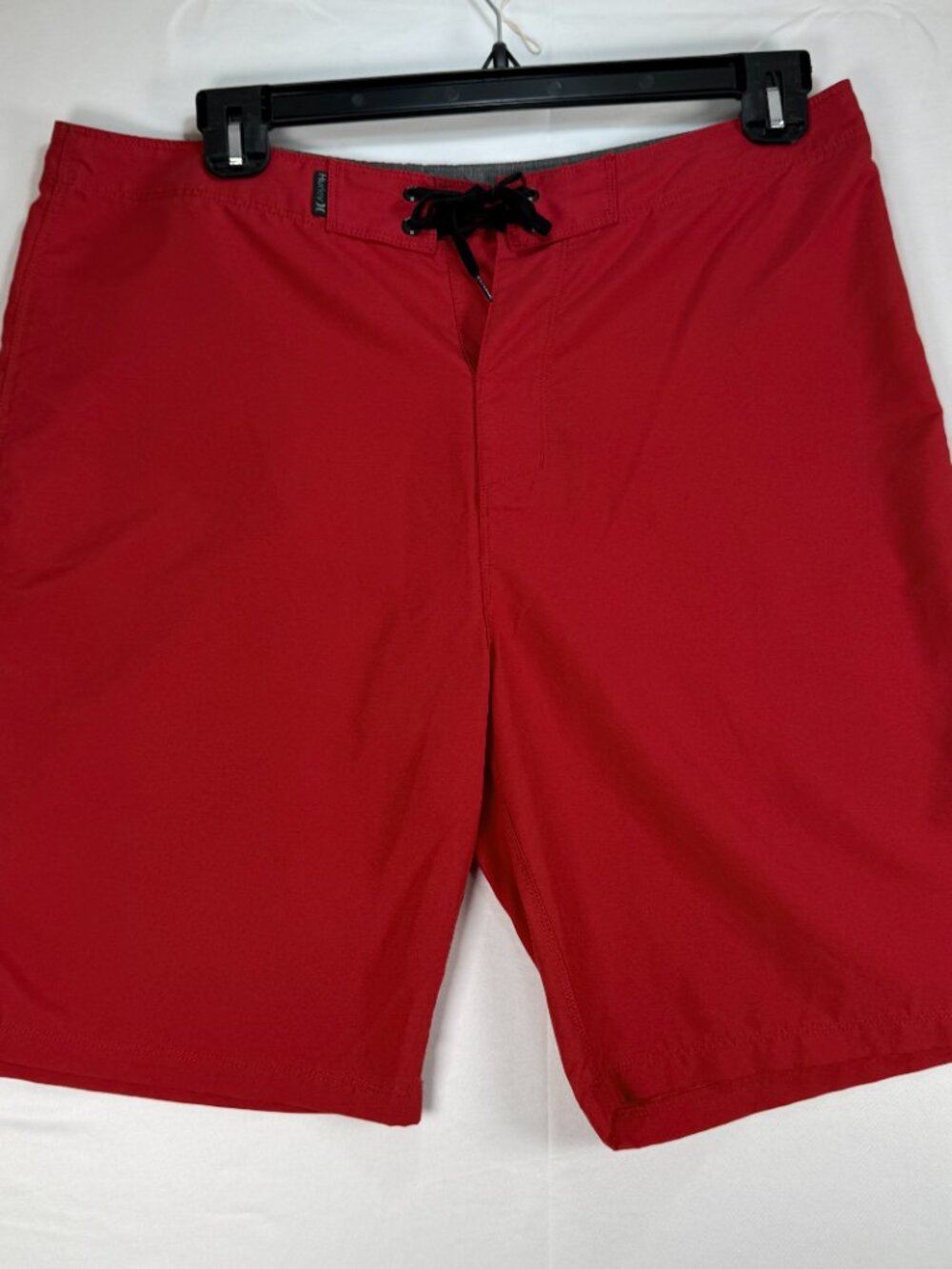 Hurley Board Shorts Mens Size 34 Red Unlined Swim Trunks Comfort 9” Inseam Beach